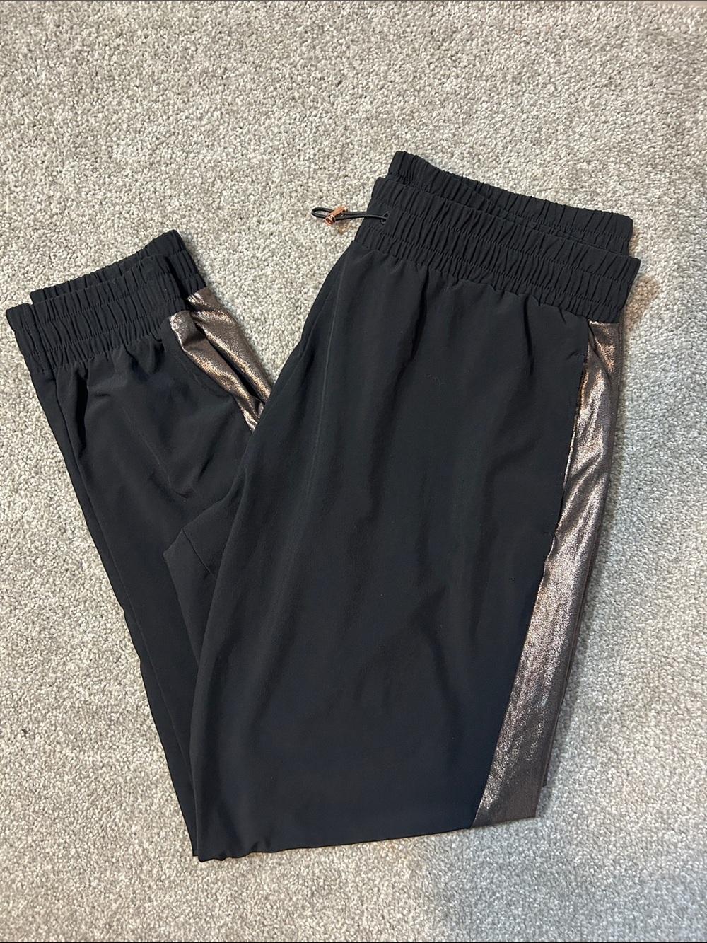Victoria's Secret Sport Shine Stripe Joggers in Black and gold